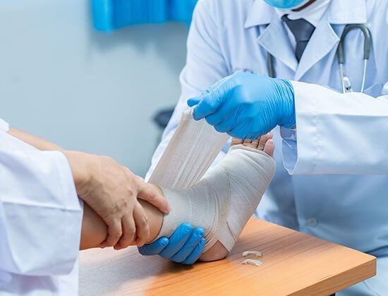 Orthopedic Doctor Near Me In Hoshangabad
